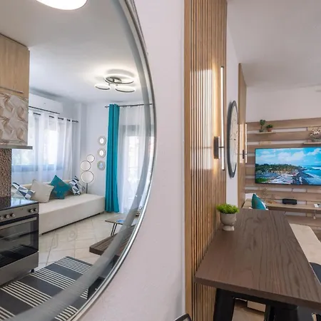 Aphrodite Ideal For Holidays In דירה *