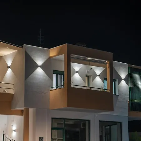 Aphrodite Ideal For Holidays In * סיווירי