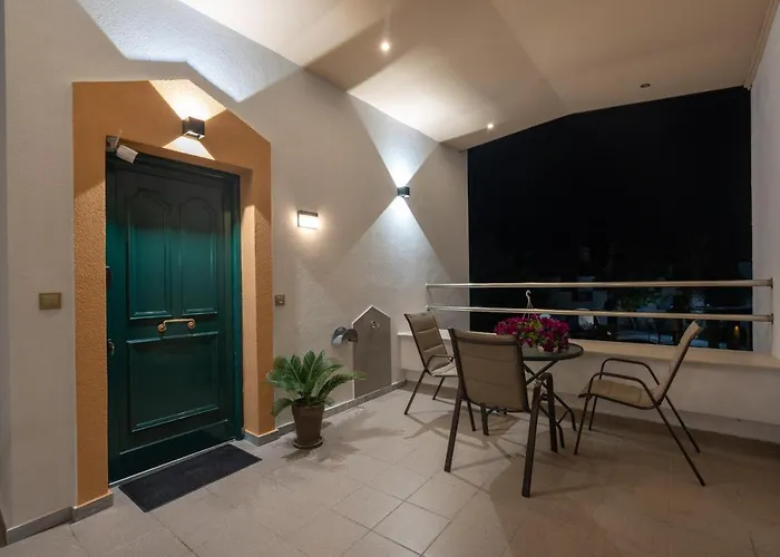 Aphrodite Ideal For Holidays In Apartamento Siviri