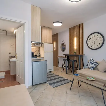 Apartamento Aphrodite Ideal For Holidays In