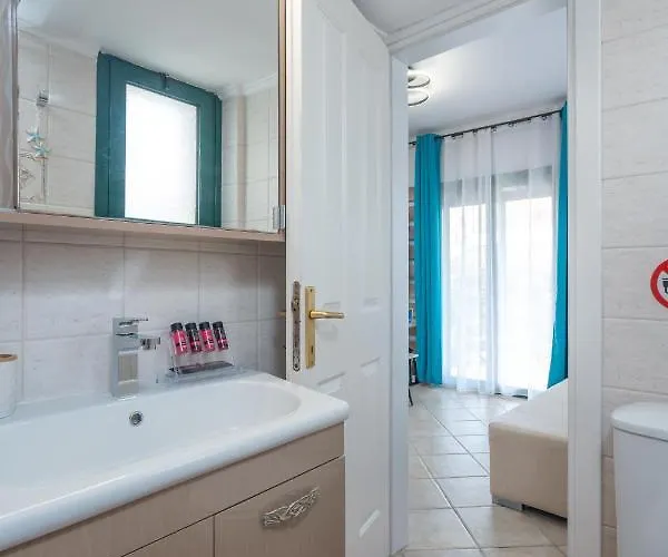 公寓 Aphrodite Ideal For Holidays In 希维利